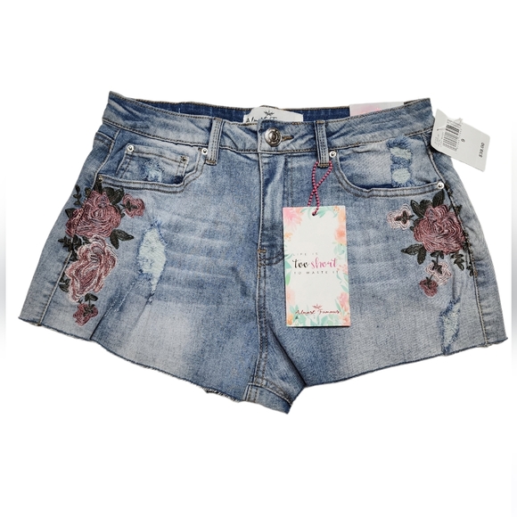 Almost Famous Pants - Almost Famous High Rise Destressed Shorts|Denim | Junior Women Size 9